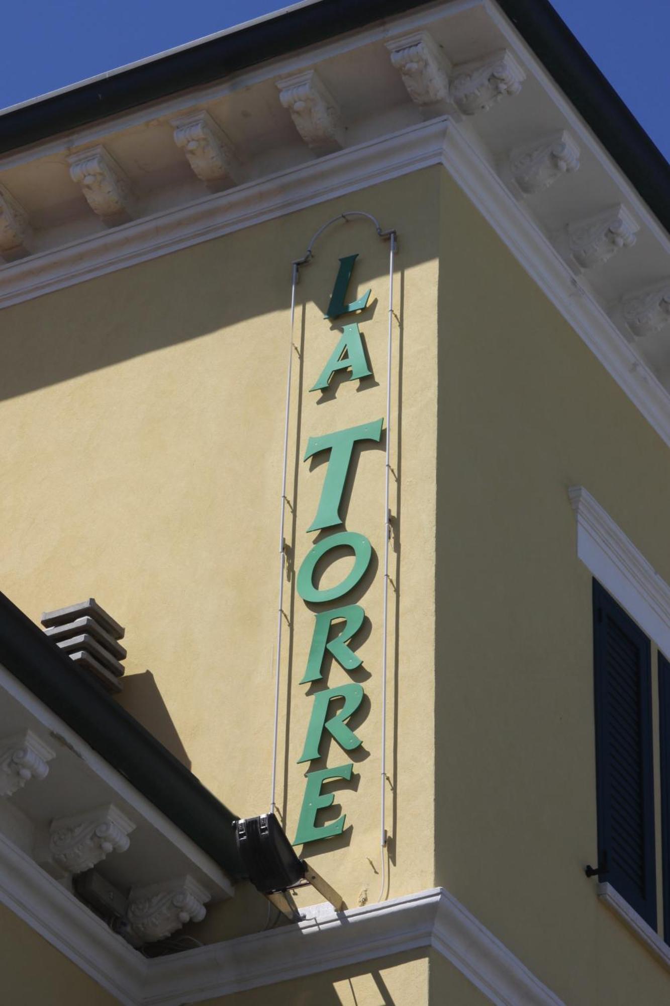 Hotel La Torre Rimini Exteriör bild